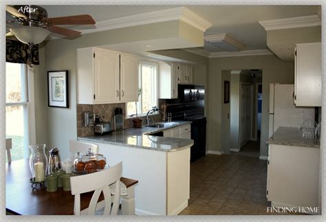 * Remodelaholic *: From Oak to Beautiful White Kitchen Cabinets