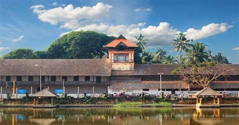 Padmanabhapuram Palace - The Seat Of Royals & Kerala’s Prominent Attraction