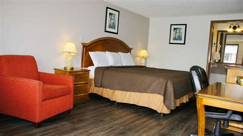 Knights Inn Bridgeport - I-75, Exit 144, MI - See Discounts