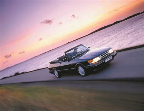 Buyer's Guide: 1986-'94 Saab 900 Convertible