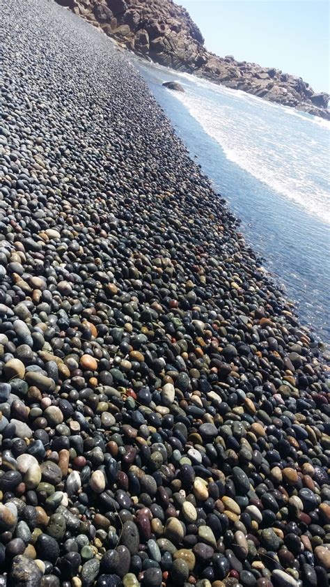 New Pebble Beaches in Mexico -Plenty of Red, Black, Buff, and White ...