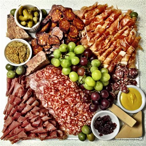 Large Charcuterie platter Meat Platter, Charcuterie Platter, Wine ...