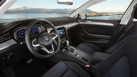 Volkswagen Passat em 2023 Fotos, Preços, Itens de Série, Consumo e Ficha técnica