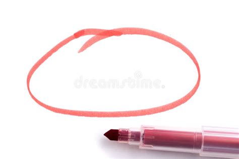 Colour Highlighter Pen Drawing a Circle Isolated on White Background with Real Shadow Stock ...