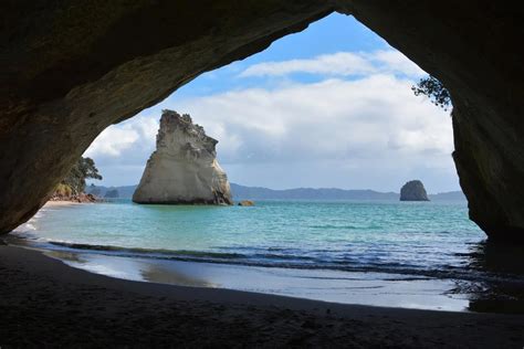 Best Beaches in New Zealand - Travel Dudes