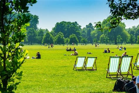 Best picnic spots near me: The most Instagrammed picnic areas in UK | Metro News