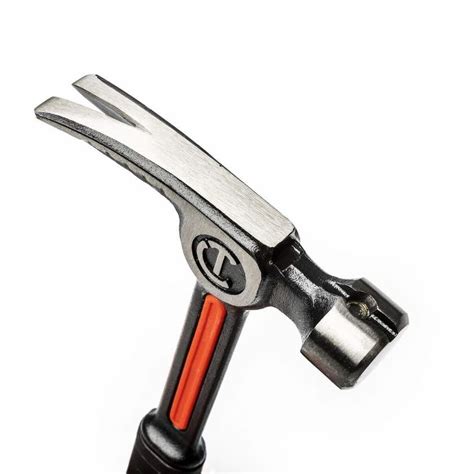 Crescent Hammer with Magnetic Nail Starter 566g/20oz