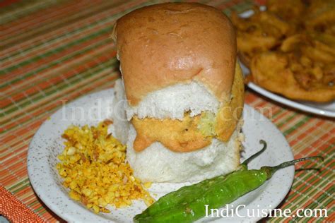 Vada Pav Recipe - How to make Vada Pav | Recipe of Vada Pav - Indian Cuisine