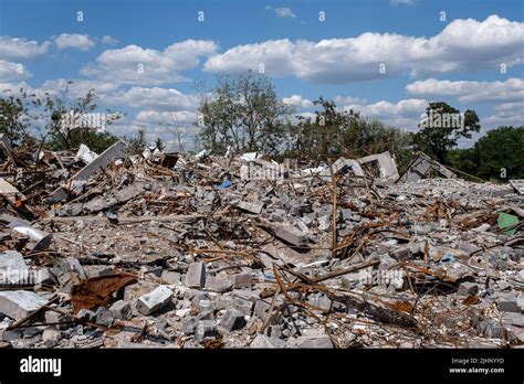 Slovyansk, Ukraine. 18th July, 2022. A view of the ruins of the ...