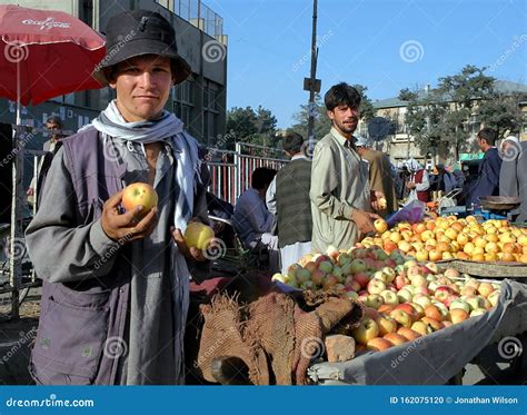 Kabul, Afghanistan: Two Stallholders Selling Apples at the Market ...