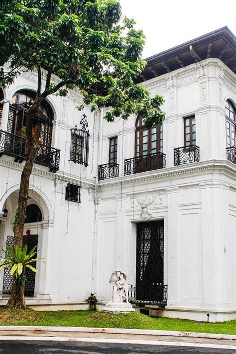 Manila: Back to the past touring Malacañang Palace, San Miguel neighborhood | Filipino ...