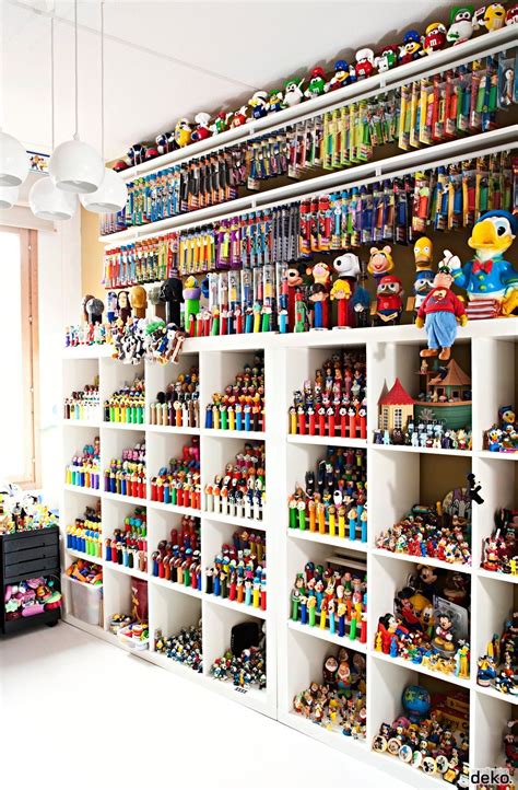 Displaying Pez Dispensers - Creative Ideas for Toy Collection Display