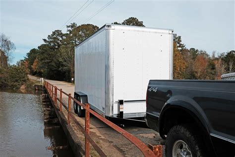 Heavy Duty Insulated - Trailer (20ft) - Complete Truck Bodies