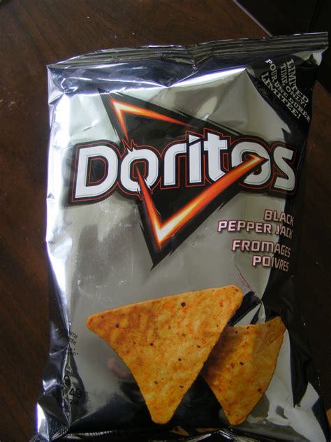 Octo's Food Blog: Doritos: Black Pepper Jack