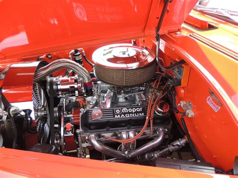 Mopar Engines: Photo Gallery