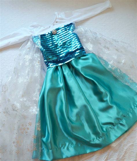 28 DIY Disney Costume Tutorials...that are MUCH cuter than purchased ...