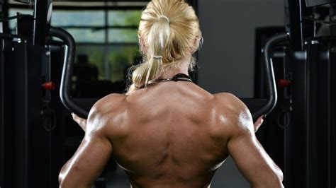 Myth: Strength training makes women bulk up