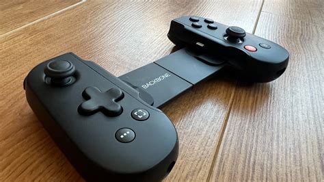 Razer Kishi V2 vs Backbone One: which mobile controller should you buy? | GamesRadar+