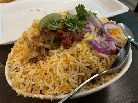 RESTAURANT REVIEW: Little Rock's Bawarchi Biryanis a contender for Indian cuisine