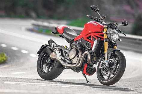 DUCATI MONSTER 1200S (2014-2021) Review, Specs & Prices