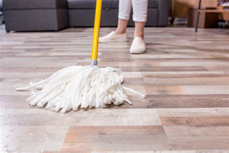 10 Tips For Mopping the Floor To Make It Clean Enough to Eat On ...