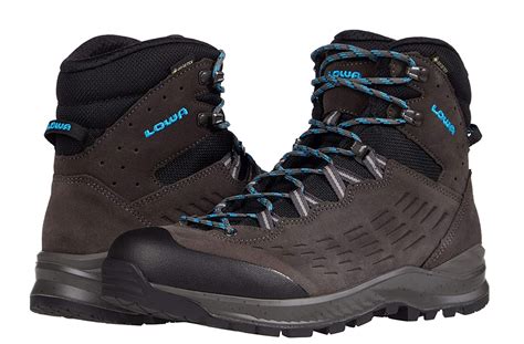 The 8 Best Hiking Boots For Your Foot Type (Wide & Narrow) | Well+Good