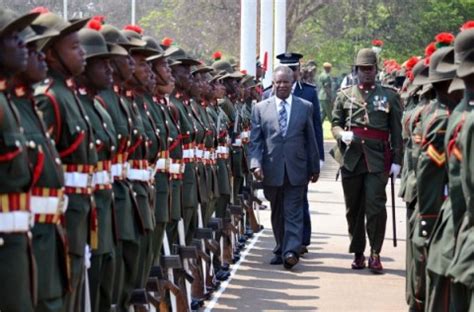 √ Zambia Army Guard Of Honour - Navy Docs