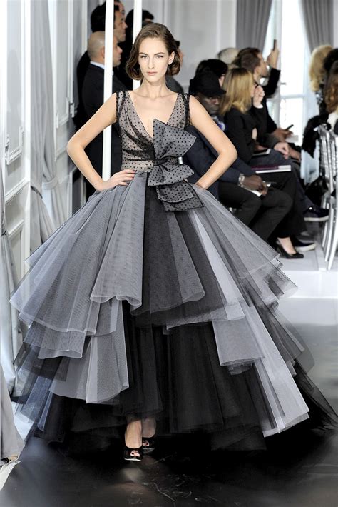 Dream Wedding Place: A Show Of Dior Dresses 2012