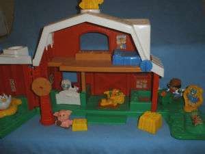 Fisher Price Little People Barn Farm House Farmer Jed Green Tractor