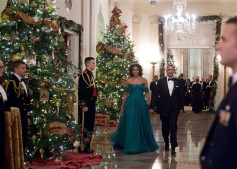 Barack and Michelle Obama's Kennedy Center Honors Gala Outfits Were Re ...