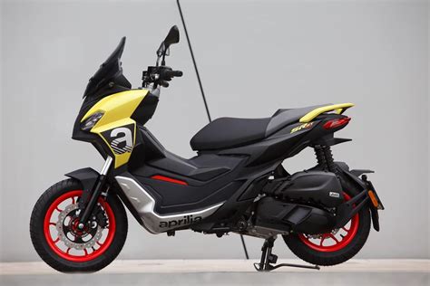 Κριτική δοκιμής σκούτερ Aprilia SR GT 2022 - Κόσμος μοτοσυκλετών