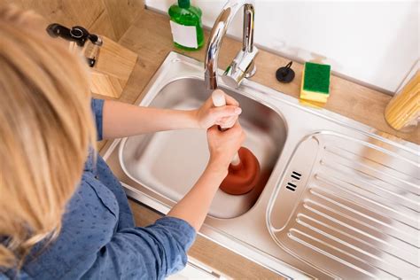 3 Helpful Tips to Fix a Clogged Sink | Drainblaster Plumbing Service