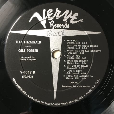 Ella Fitzgerald — Ella Fitzgerald Sings Cole Porter – Vinyl Distractions