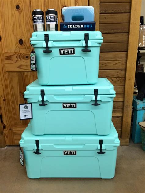 Seafoam Yeti :: Ark Country Store