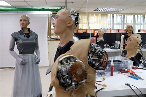 Sophia the humanoid robot set for mass production amid pandemic | Hindustan Times