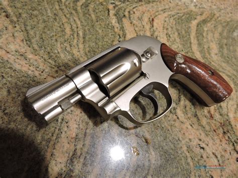 SMITH & WESSON Model 38-2 Airweight... for sale at Gunsamerica.com: 961988684