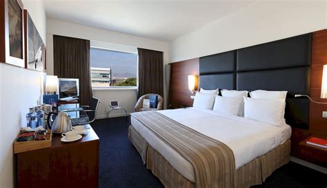 Barcelona Airport Hotel is a luxury hotel for pleasure stays and ...