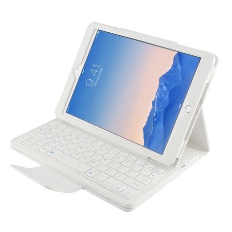 10 Best iPad Pro Keyboard Cases | Beebom