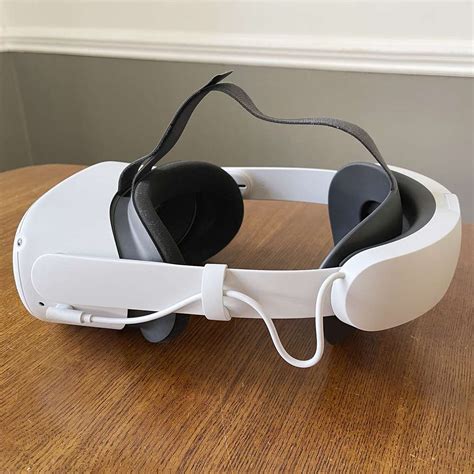 Oculus Quest 2 Elite Strap With Battery and Carrying Case Review: Elite and Essential