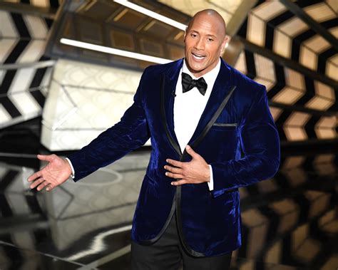 Oscars 2017: Dwayne Johnson Wore Blue Velvet | Tom + Lorenzo