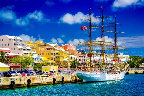 2023 Bermuda Cruises: Sail from Boston & New York | NCL Travel Blog