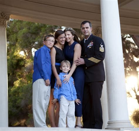 American Hero Stories: A SEAL Wife and Children | HuffPost