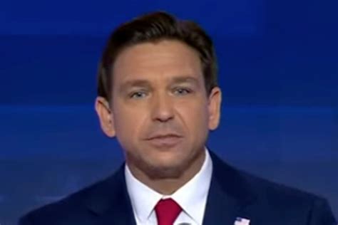 Ron DeSantis’s awkward smile goes viral after first Republican debate ...