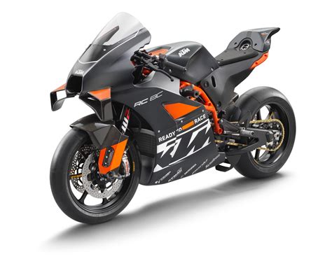 [Canada] REVISED, REWORKED AND RACE READY: THE 2023 KTM RC 8C IS FIRED UP - KTM PRESS CENTER