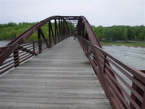 Welcome to HikingMaine.Org: Biking Vermont: Stowe Recreation Path and ...