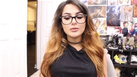 Sssniperwolf Face Reveal