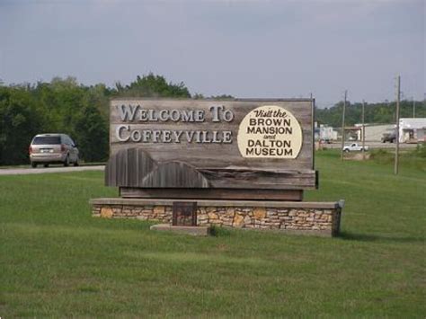 Coffeyville, KS - Geographic Facts & Maps - MapSof.net