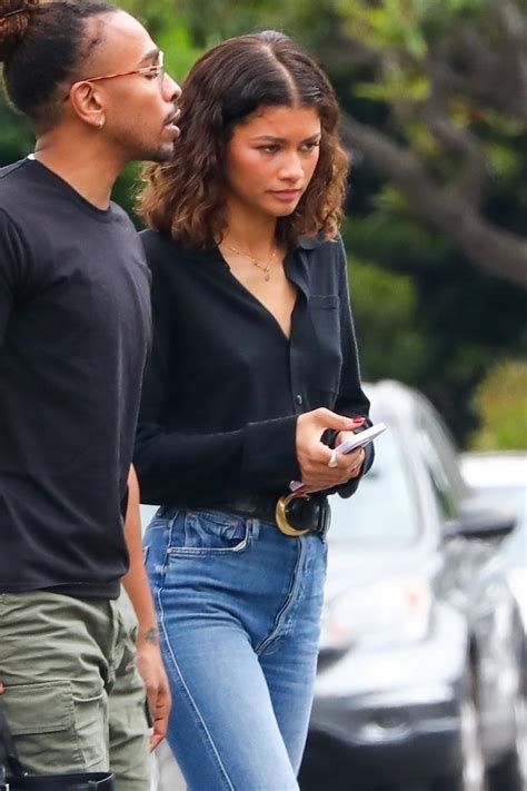 ZENDAYA and Tom Holland Out for Lunch in Los Angeles 05/25/2023 – HawtCelebs