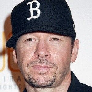 Donnie Wahlberg - Age, Family, Bio | Famous Birthdays