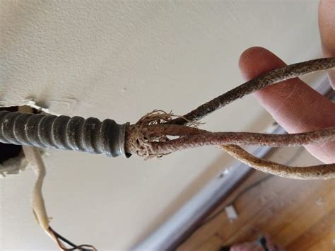 [SOLVED] What are these cloth covered wires? ~ Home Improvement ...